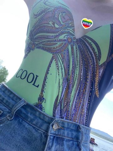 Ева